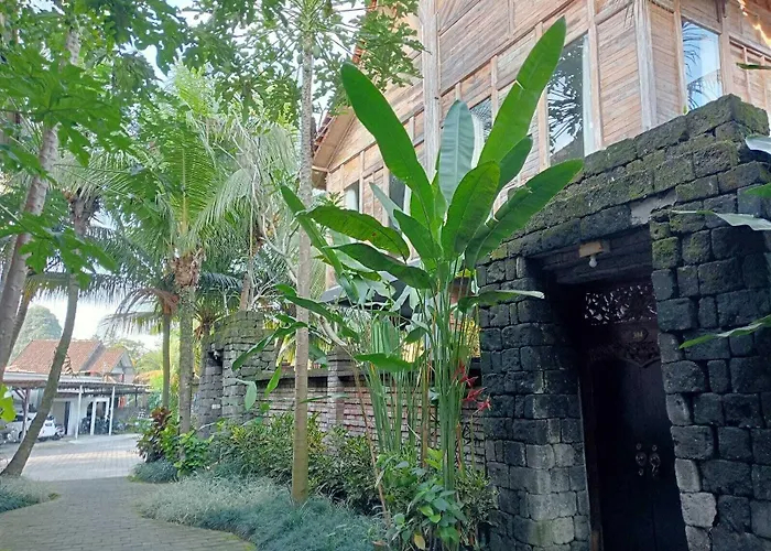 Suarti Boutique Village